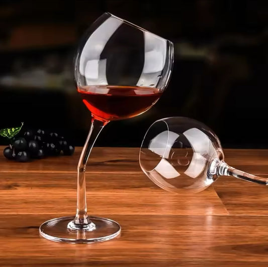 Folded Feet Red Wine Glass